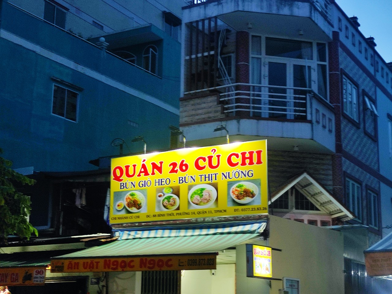 Cửa hàng quán ăn bún thịt nướng