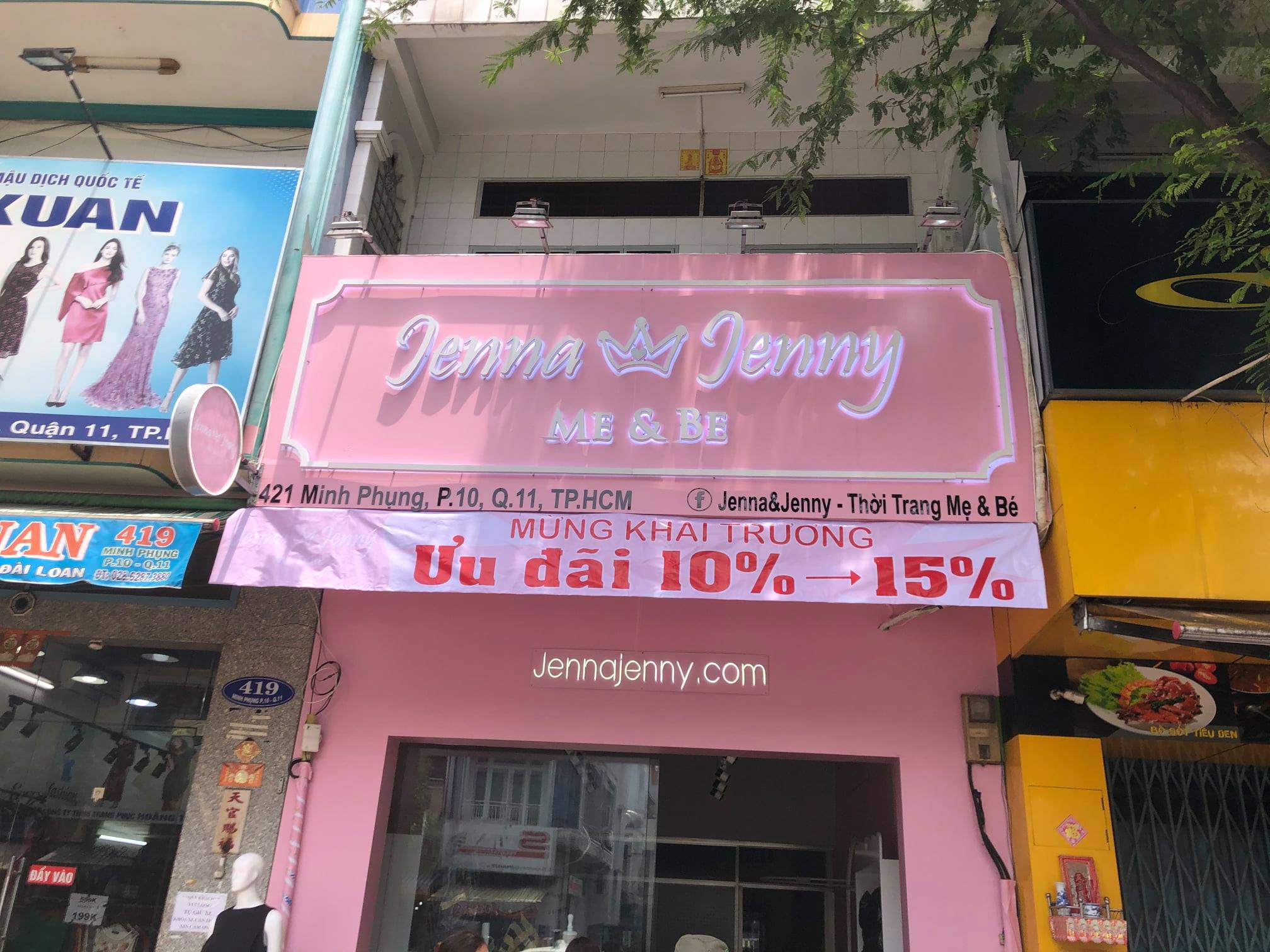 Cửa hàng thời trang giành cho mẹ và bé