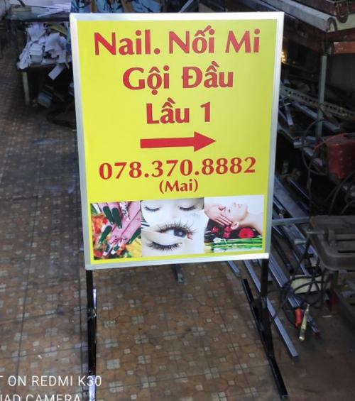 Bảng hiệu bạt hiflex 2 mặt - có chân, Bảng bạt căn khung sắt 2 mặt, viền nẹp nhô... - 3D Quảng Cáo CN3