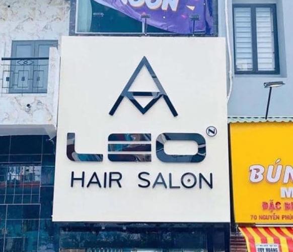 mặt dưng alu chiếu sáng bằng đèn pha điện, nội dung chữ mica không đèn, Chất liệ... - Quảng Cáo Ad Shop