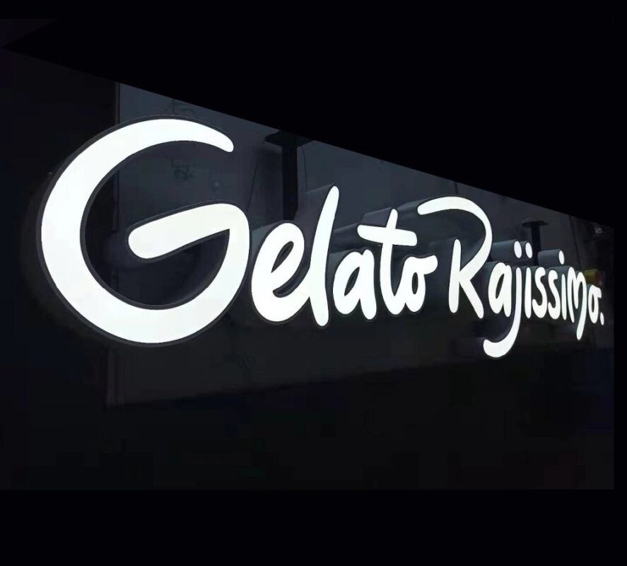 Chữ mica nổi khối  có đèn led