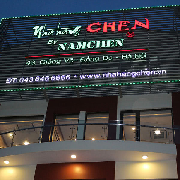 Bảng khung sắt - chữ mica có đèn