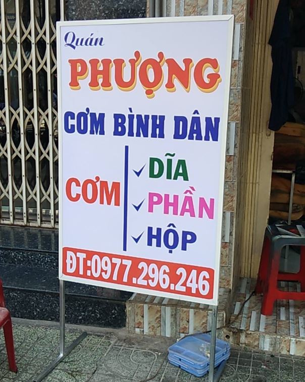 bảng hiệu bạt có chân đứng không đèn, Chất liệu bạt dày loại tốt, căn vào khung ... - Quảng Cáo Sồi Ký