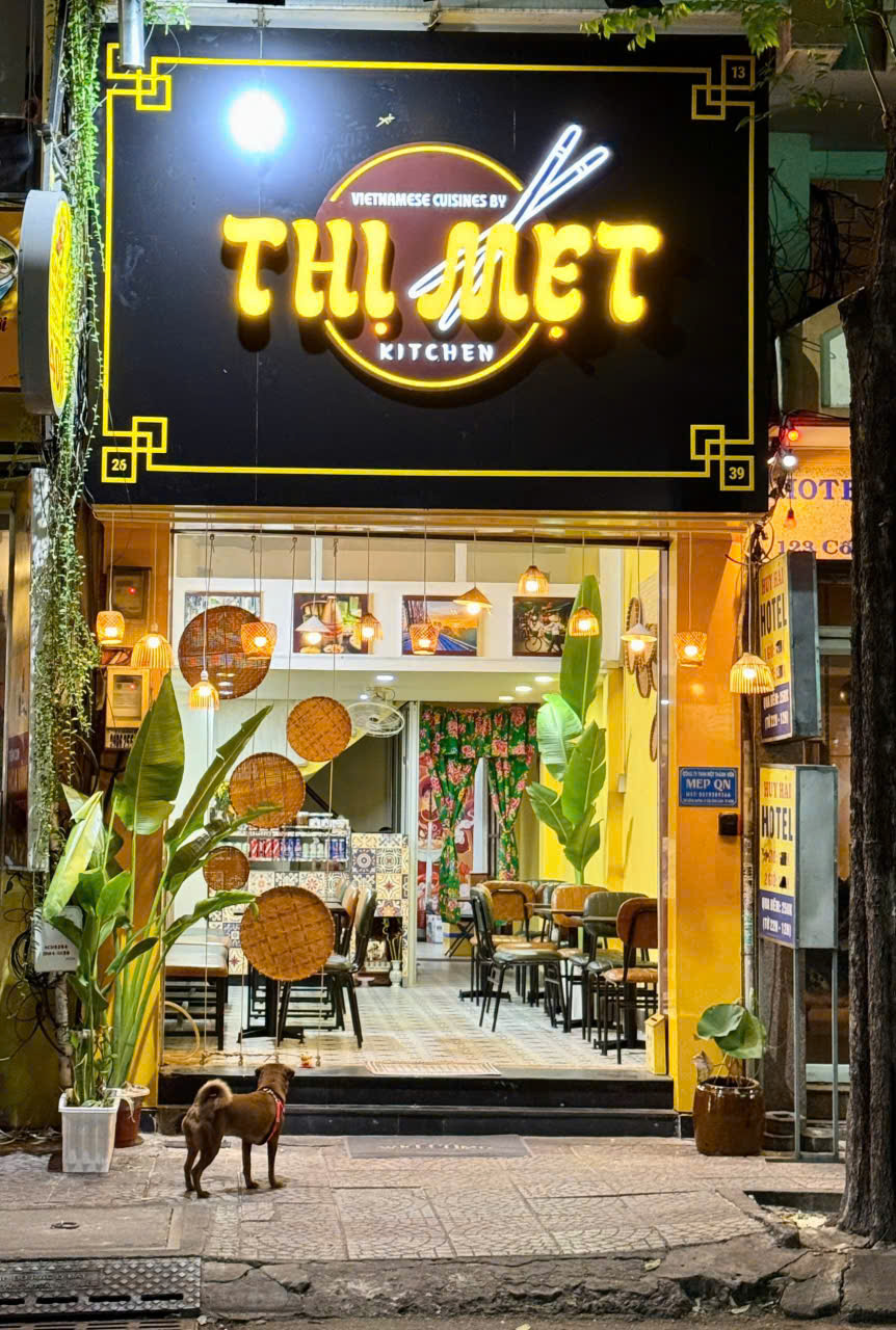 🥢 BẢNG HIỆU BÚN ĐẬU CHỮ NỔI MICA – TẠO DẤU ẤN SANG TRỌNG, THU HÚT THỰC KHÁCH NGAY TỪ CÁI NHÌN ĐẦU TIÊN