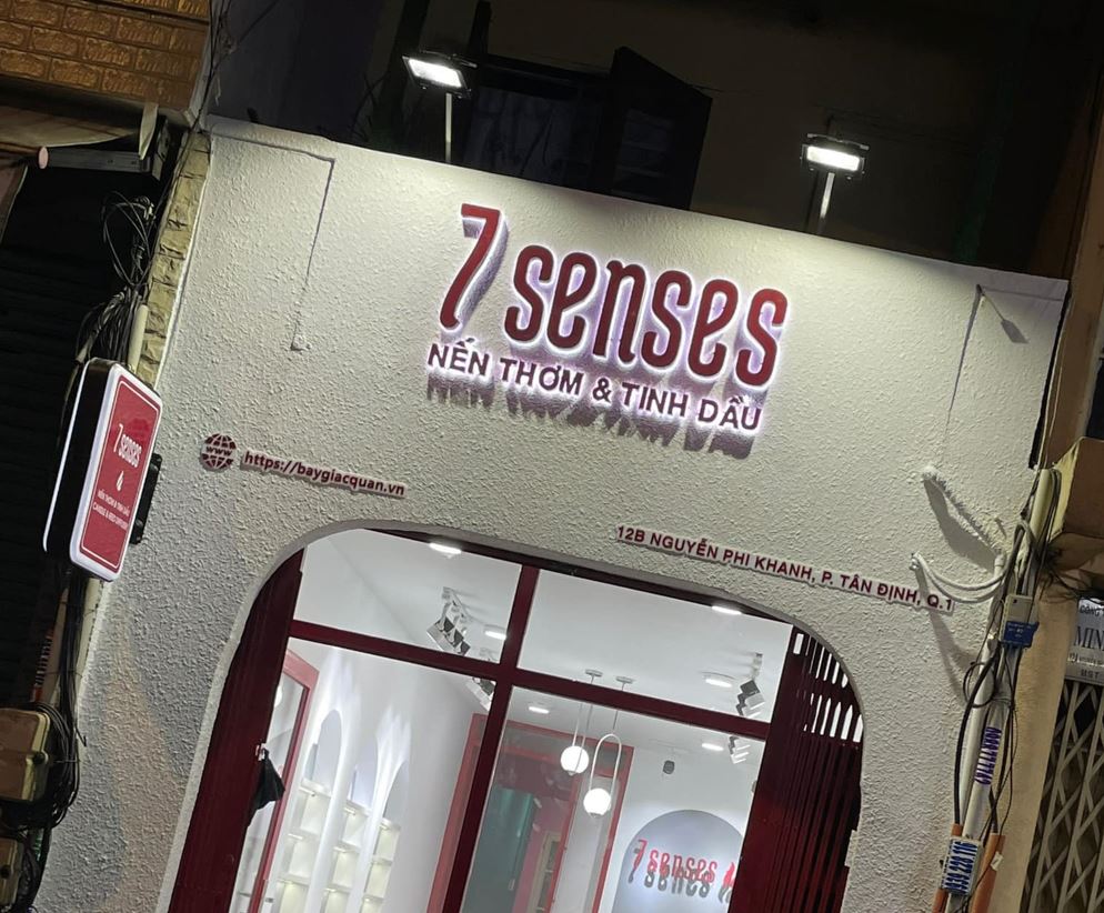 bảng hiệu cemboar, chữ mica đèn sáng hông đơn giản sang trọng, Làm bảng hiệu cem... - Quảng Cáo Ad Shop