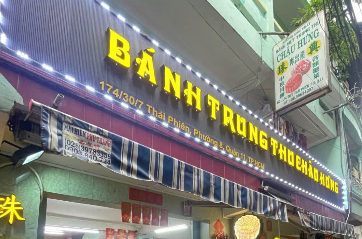 bảng hiệu nền thanh nhựa giả gỗ, có led viền, chữ mica có đèn led sáng mặt, làm ... - 3D Quảng Cáo CN3