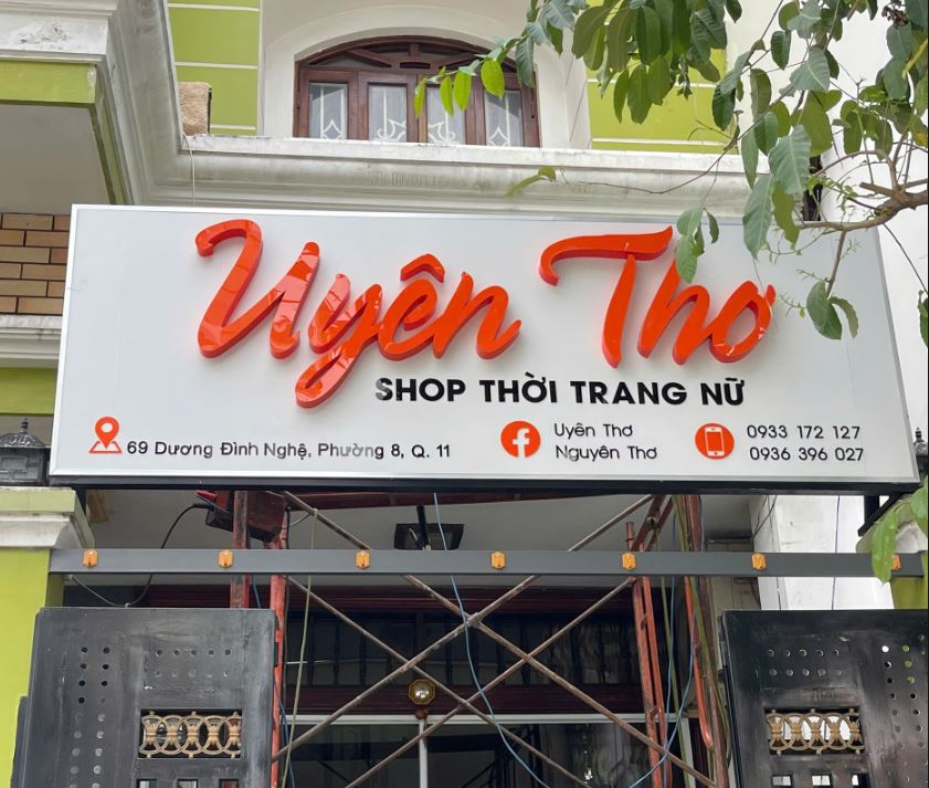 bảng hiệu nền trắng, nội dung chữ mica nổi khối không đèn đẹp, giá rẻ, Bảng hiệu... - 3D Quảng Cáo CN3