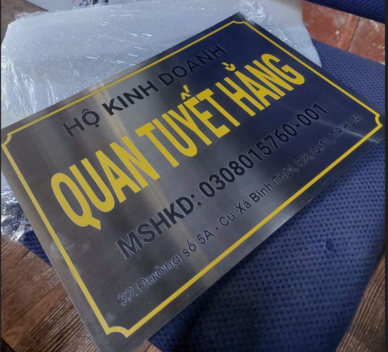 bảng tên inox nội dung in UV sang trọng, làm bảng tên bằng chắt liệu inox bền sa... - 3D Quảng Cáo CN3