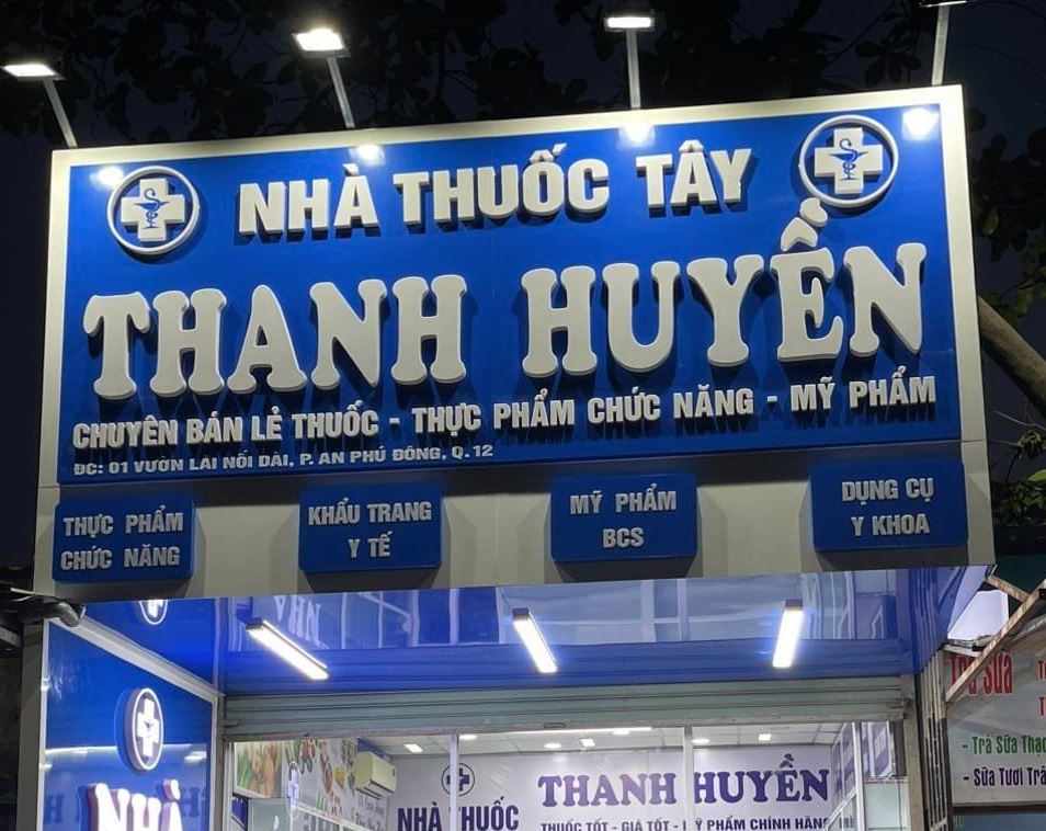 biển hiệu alu lắp đèn pha, chữ mica uốn nổi khối không đèn., Nền mặt dựng biển h... - Quảng Cáo Ad Shop