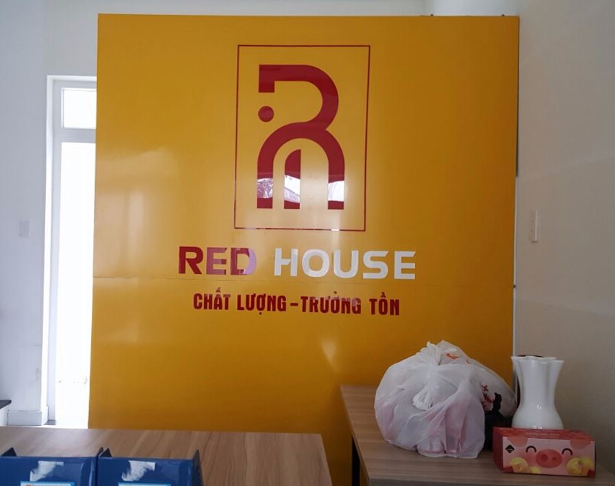 bộ logo mica dán lên nền alu ốp tường  giá rẻ