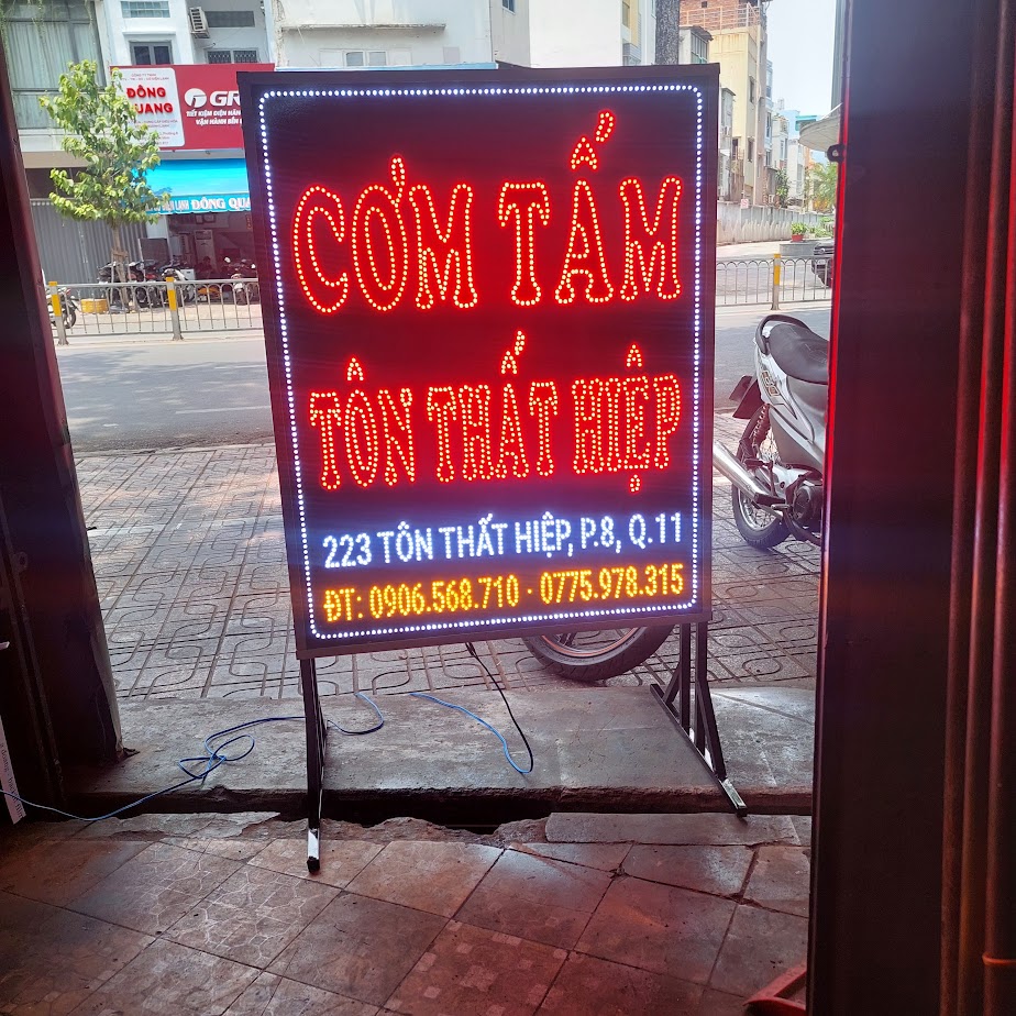 hộp đèn led ruồi quán cơm tấm siêu nổi  giá rẻ