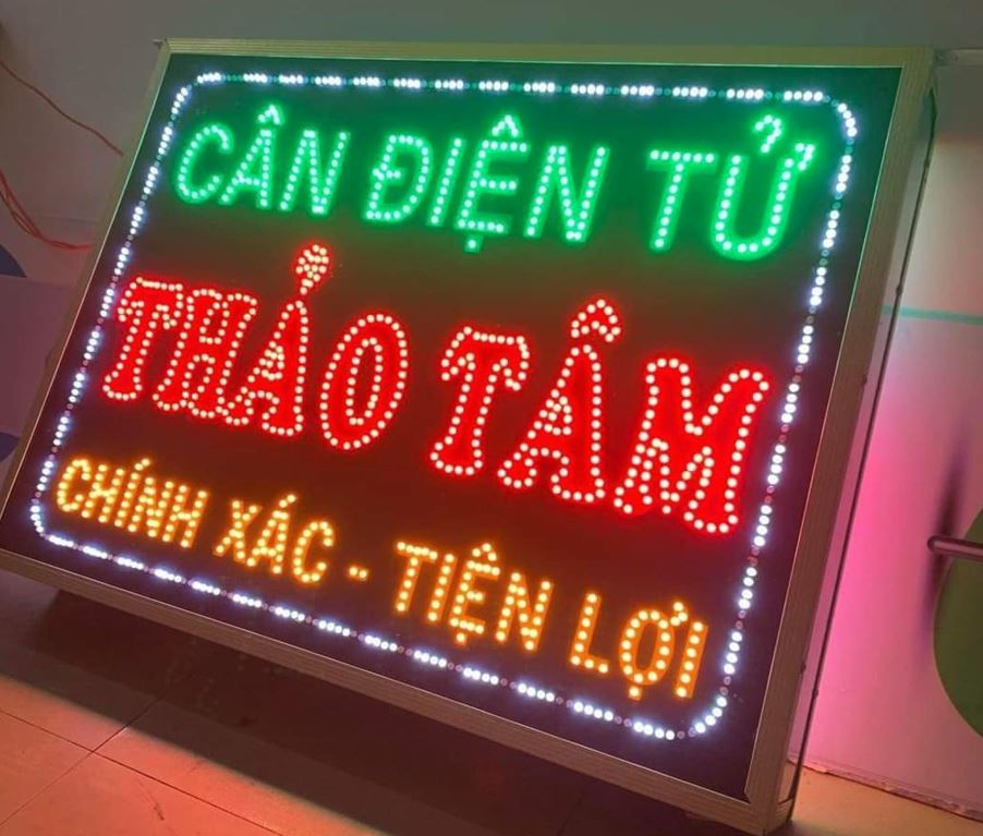 hộp đèn vẫy led ruồi siêu nổi, giá rẻ, Nền hộp đèn led  vẫy bằng chất liệu alu, ... - Quảng Cáo Ad Shop