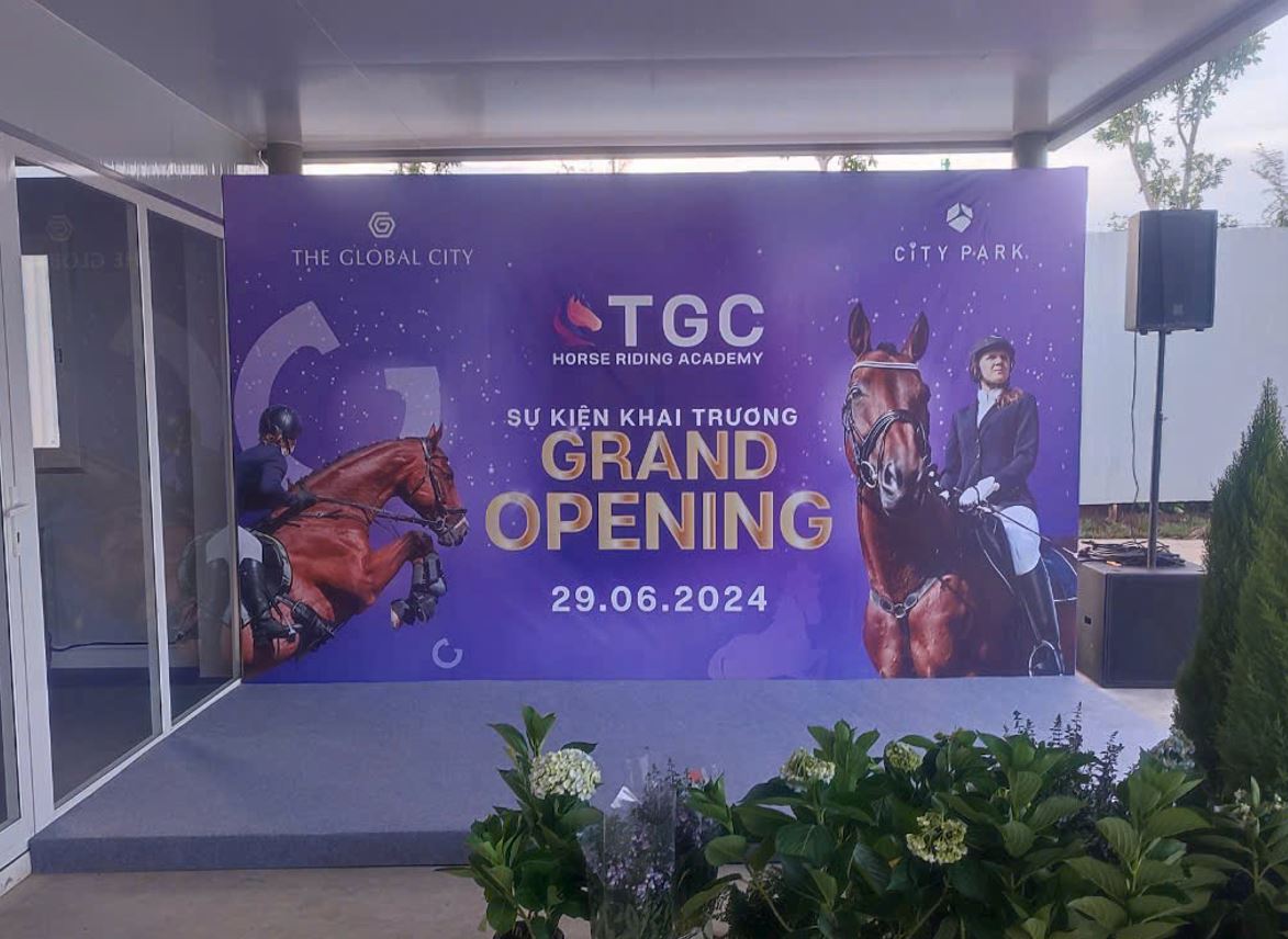 làm backdrop nền sân khấu giá rẻ